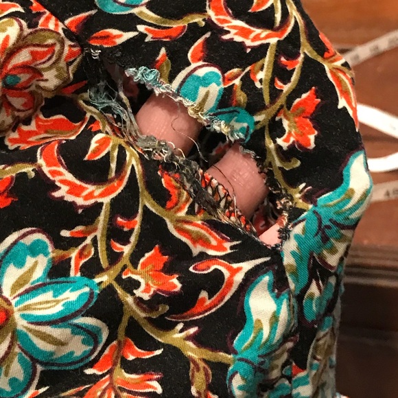 Size Small, Xhilaration,  (WITH FLAW - See ⬇️ - Picture 8 of 8